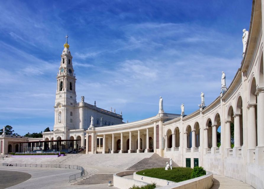 Private Fatima Full Day Tour from Lisbon - 9 Hours, Four Different Worlds: How This Route Works