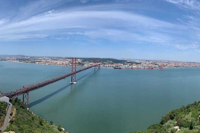 Private guided tour Lisbon highlights and hidden gems - Why This 4-Hour Private Lisbon Route Feels Less Rushed