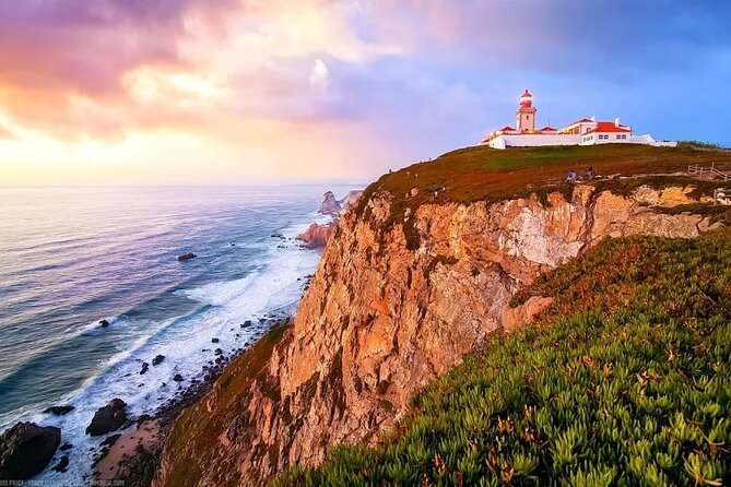 Private Half Day Tour in Sintra and Cascais - What the Dedicated Guide Adds (Beyond Sightseeing Photos)