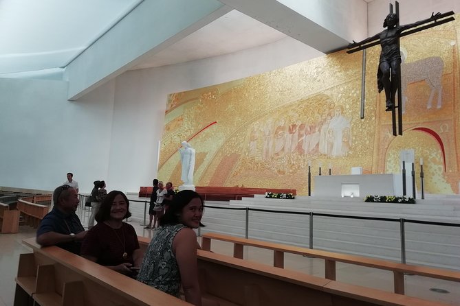 Private Half Day Tour to Fatima from Lisbon - Food, crowds, and why half-day matters