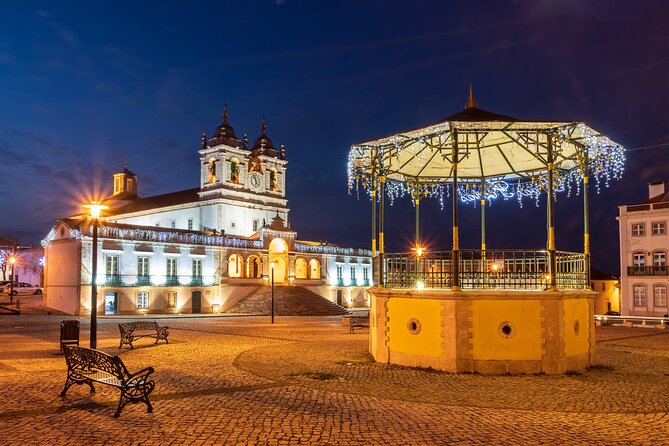 Private, Historical Route: Óbidos, Nazaré, Alcobaça and Batalha. - What to expect from the guide: stories you can actually use