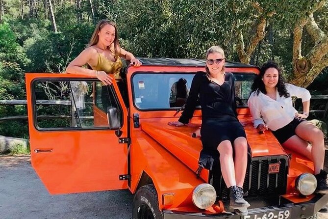Private Jeep Tour Sintra-Cascais - Coreto de Colares and Penedo Village: Lunch Break With Breathing Room