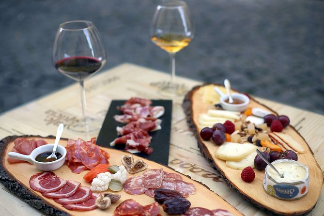 Private Lisbon Tour with Premium Portuguese Wine and Tapas Tasting - Meeting at Restauradores and Building a Comfortable Afternoon