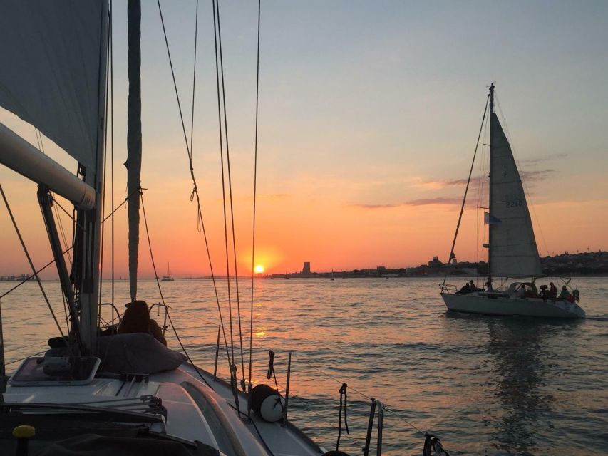 Private Romantic cruise with sparkling wine- 2-Hour- Lisbon - Who This Is Best For (And Who Might Want Something Else)