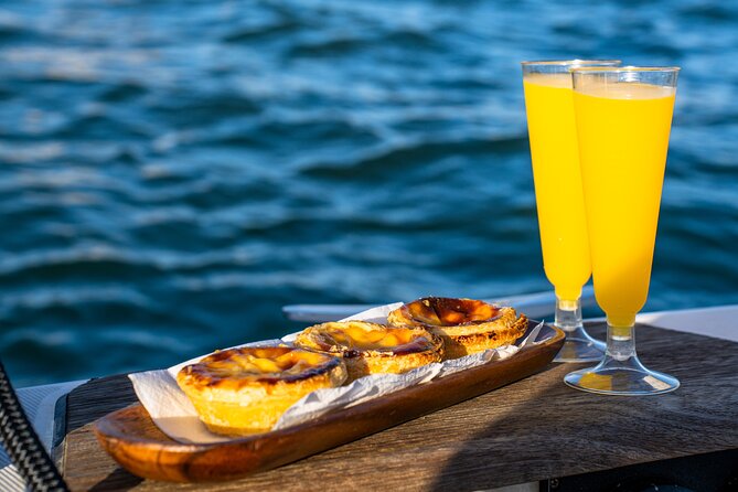 Private sailboat tour in Lisbon - Private Sailboat Time on Lisbon’s Tagus: The vibe and value