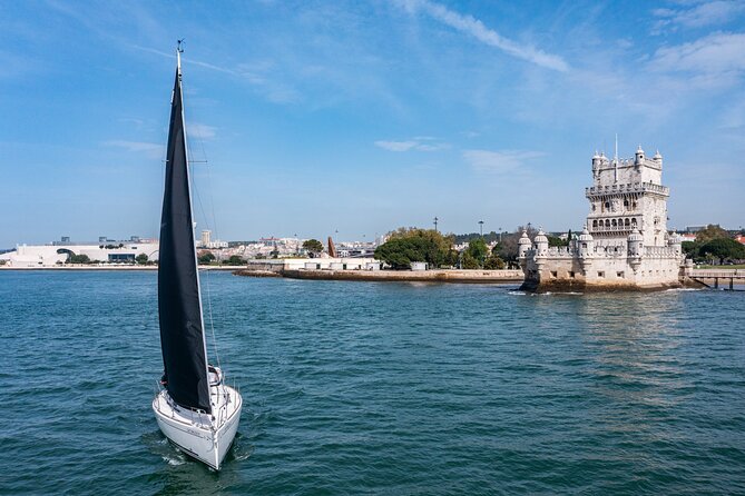 Private sailboat tour in Lisbon - Padrão dos Descobrimentos: a monument best understood at river distance