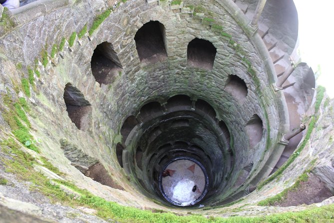 Private Sintra Tour from Lisbon with Professional Guide - Colares wine tasting at Adega cellars: a break that feels real