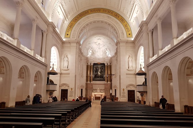 Private Small Groups Tour Fátima Full Day - Guides Matter: When the Right Person Makes the Day Land