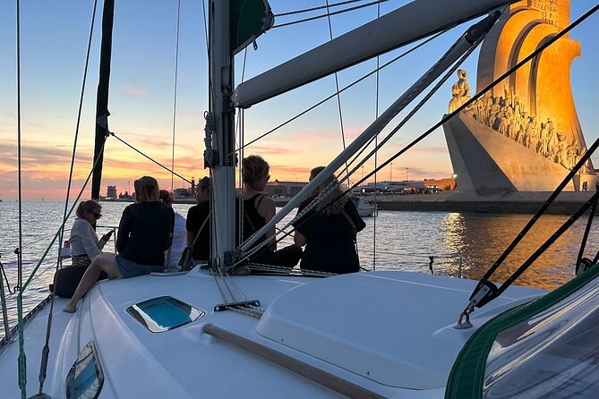 Private Sunset Sailing Boat Tour in Lisbon - Quick practical tips before you book