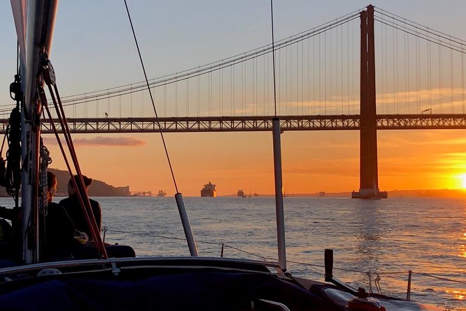 Private Sunset Sailing cruise from Lisbon - Why a private Tagus sunset sail feels different