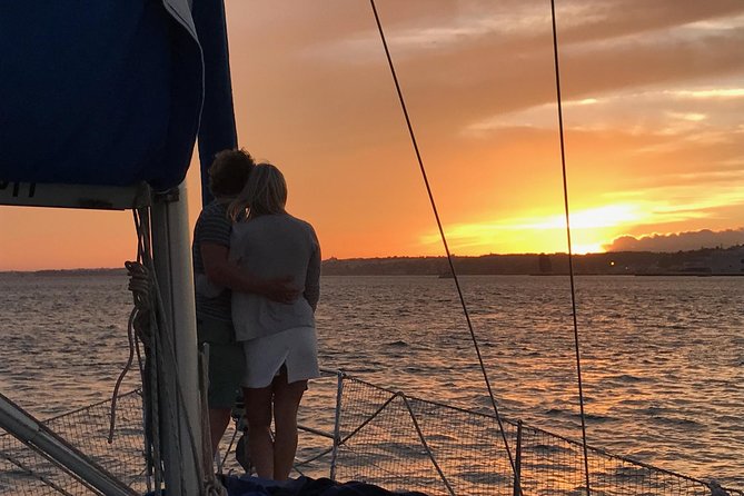 Private Sunset Sailing cruise from Lisbon - Getting to Doca do Bom Sucesso (and finding your boat fast)