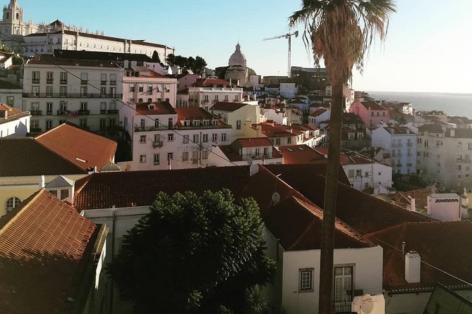 Private Tour 8 Hours Lisbon - Lisbon Cathedral: Romanesque to Gothic to Baroque, all in one building