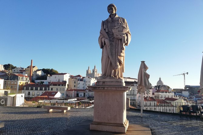Private Tour 8 Hours Lisbon - The big square by the river: commerce past and a pedestrian stroll present