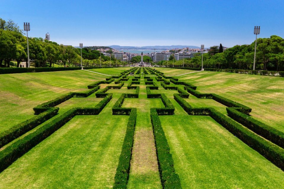 Private Tour: Cristo Rei, Belem, São Jorge Castle, 360°View. - São Jorge Castle: the best payback for walking uphill