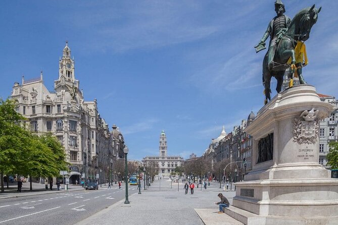Private tour DE Lisbon to Porto with stops in cities - Key highlights at a glance