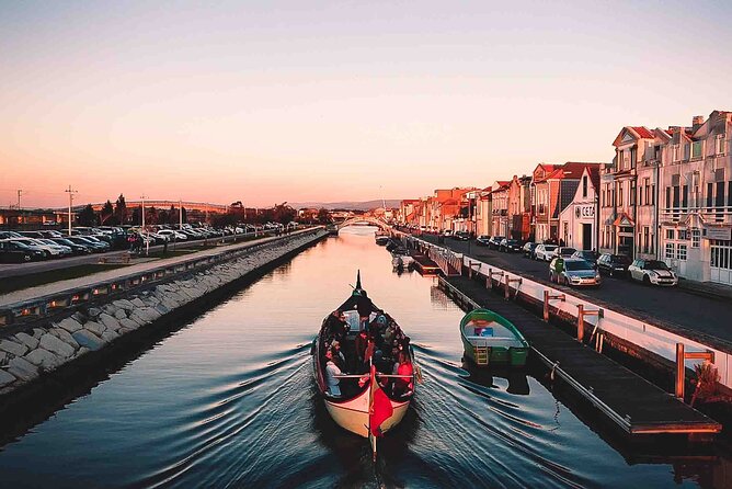 Private tour DE Lisbon to Porto with stops in cities - Lisbon to Porto, with stops that break the drive