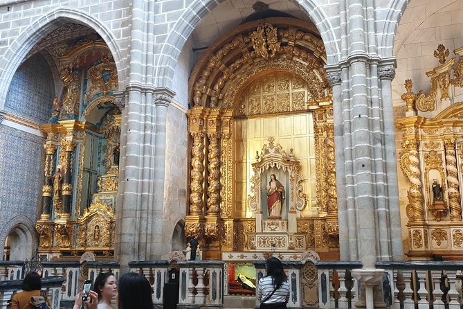 Private Tour Évora - Wine Tasting - Beautiful Medieval Village of Monsaraz - The small extras that make a private tour easier (and more pleasant)