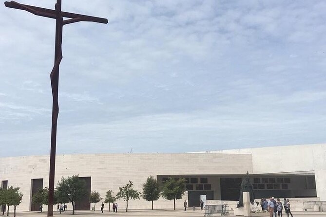 Private tour Fátima - half day - Stop 3: Casa de Lucia (about 20 minutes)