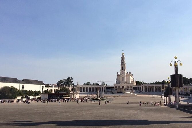 Private tour Fátima - half day - Timing tip: plan your day around the fixed sanctuary block
