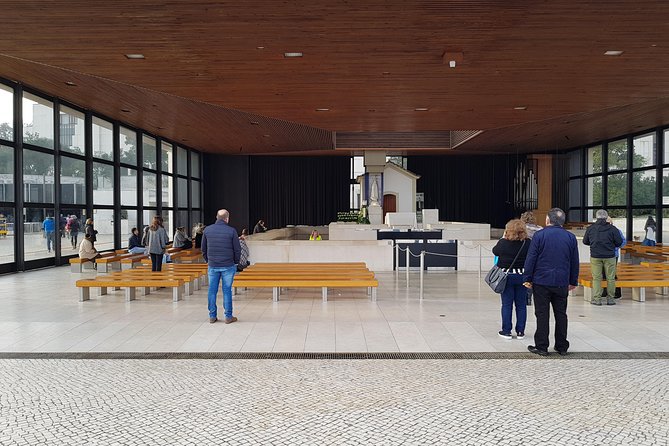 Private Tour Fátima - Nazaré - Batalha - Óbidos - Should you book this Private Tour of Fátima, Nazaré, Batalha, and Óbidos?