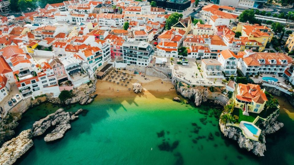 PRIVATE Tour From Lisbon: Sintra, Pena Palace and Cascais - Sintra’s historic heart: cobbled streets plus your own time to wander