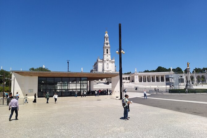 Private Tour from Lisbon to Porto – Your Journey, Your Adventure! - Tomar’s Convento de Cristo and Coimbra’s University Life