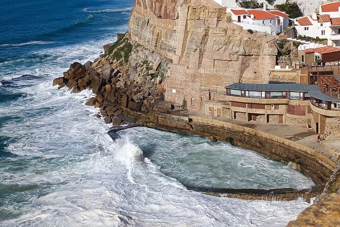 Private Tour in Sintra and Cascais by Jeep - Lunch at Julio’s Toca: a real meal break, not a hurried sandwich