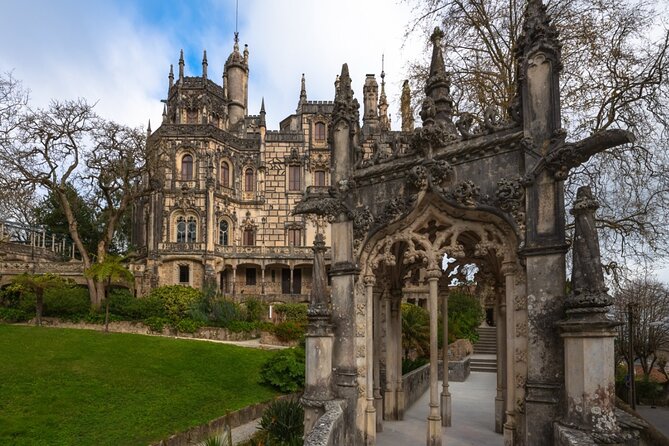 Private tour in Sintra, Cabo da Roca, Cascais. Wonderful day. - Quinta da Regaleira gardens: where the mood shifts from palace to wonder