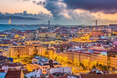 Private tour Lisbon and Sintra - Hotel Pickup, Private Guide, and Language Help That Actually Helps