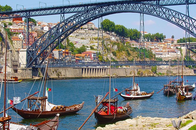 Private tour of Portugal 5 days from Lisbon - Private Portugal in 5 days: how the format feels on the ground
