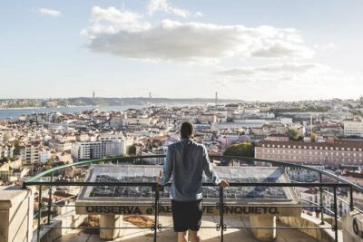 Private Tour of Splendid Lisbon - Getting moving fast: hotel pickup and a comfortable van