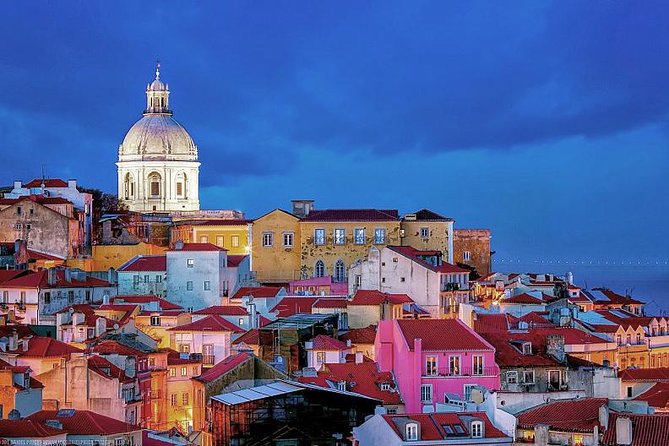 Private tour Portugal 3 days from Lisbon - Comfort Between Stops: Minivan Rides, Bottled Water, and Wi‑Fi