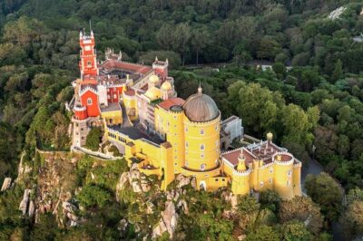 Private Tour - Sintra and Cascais(Luxury) - Pena Palace: the signature stop and the biggest time block