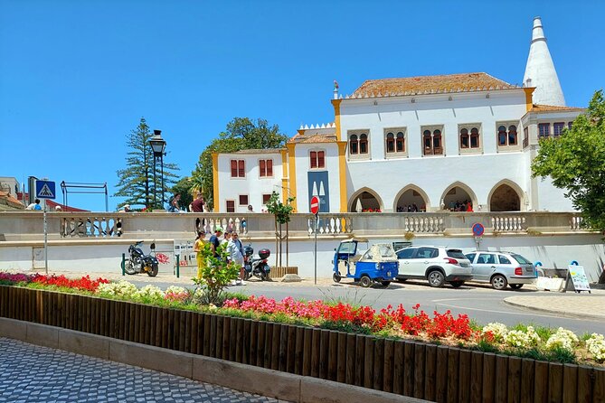 Private Tour Sintra, Palaces and Mountain Tuk Tuk(2 to 6 people) - Who This Tour Fits Best in Sintra