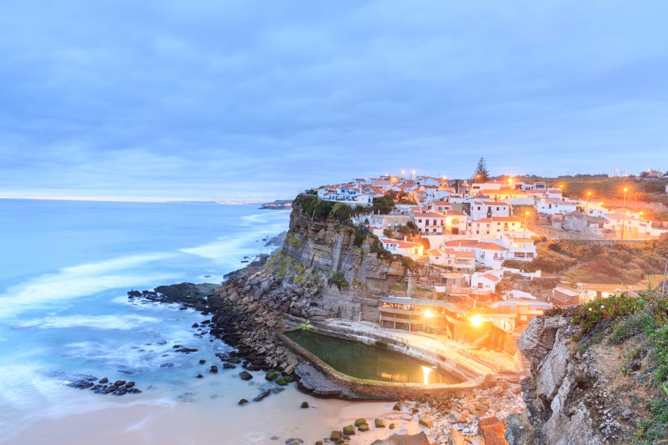 Private Tour - Sintra with Pena Palace and Cascais - Lunch in Sintra: how the guide helps you avoid wasting daylight