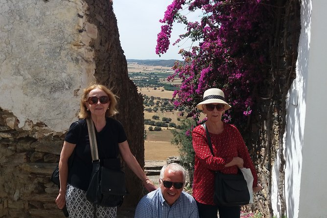 Private Tour to Evora and Monsaraz from Lisbon - Igreja de São Francisco and the Chapel of Bones: two churches, one unforgettable shock