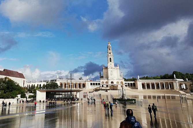 Private Tour to Fatima, Batalha, Nazare and Obidos from Lisbon - Who This Tour Fits Best (and Who Might Want Something Else)
