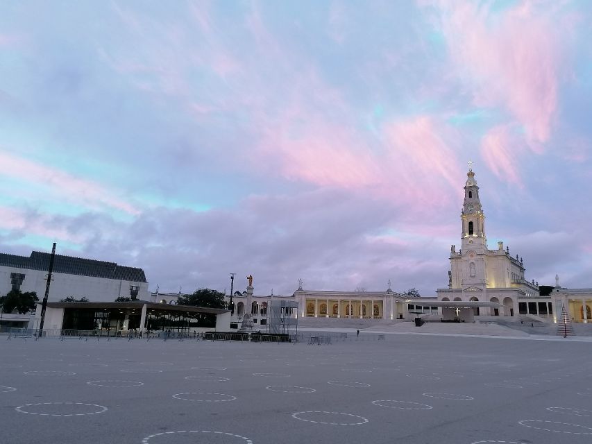 Private Tour to Fatima, Batalha, Nazare, Obidos From Lisbon - Price, Tickets, and Time: Is It Good Value?