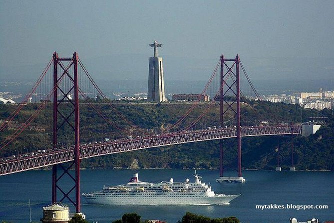 Private Transfer Between Lisbon, Porto, or Algarve - Air-conditioned comfort: small thing, big difference
