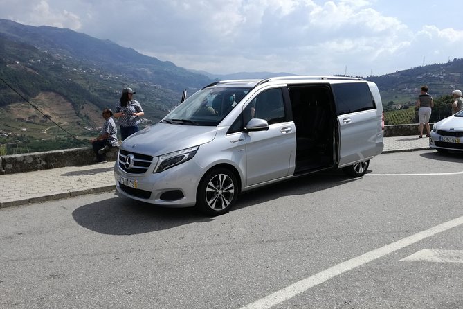 Private transfer Lisbon / Porto with tour included. - Key highlights you’ll feel right away