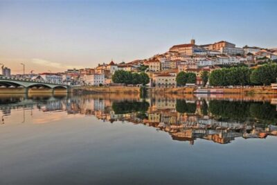 Private Transfer Lisbon To Porto With Stops Along The Way - Coimbra’s University City: A Stop That Makes Porto Feel Bigger