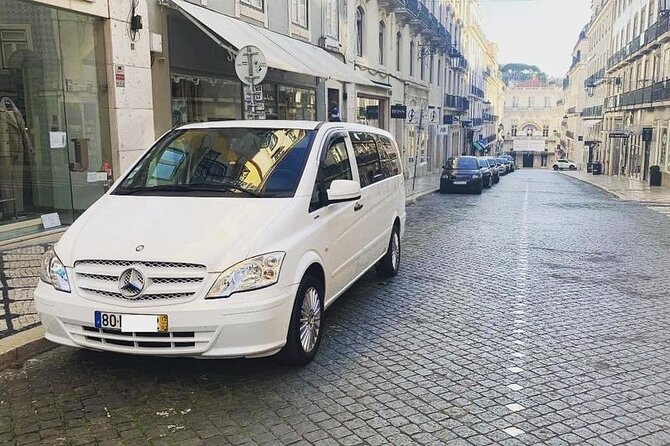 Private Transport from the Airport to the Center of Lisbon - Comfort Matters: Clean Vehicle, Helpful Luggage Handling, and Real Courtesies