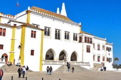 Private Trip: Cascais, Guincho, Roca Cape and Sintra from Lisbon - Start with pickup: the logistics that actually make the day easier
