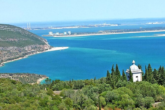 Private Trip to Arrábida Natural Park, Palmela Castle and Setúbal - Arrábida’s Mountain Cliffs: Why This One Hour Matters