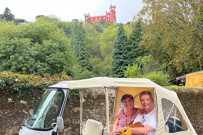 Private Tuk Tuk Tour around Sintra - Moorish Castle viewpoints: the medieval fortress feeling