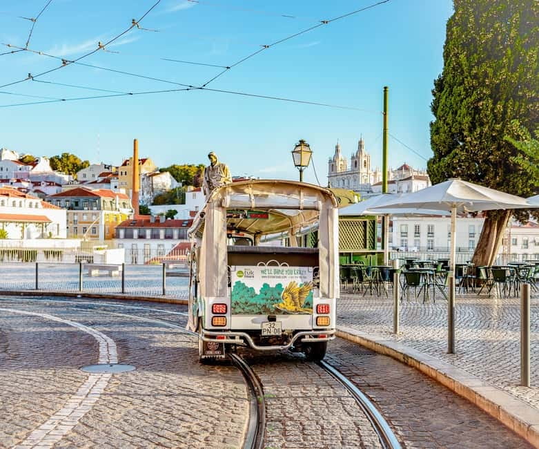 Private Tuk Tuk Tour Lisbon Old Town - Miradouro da Senhora do Monte: Big Views, Quick Moment