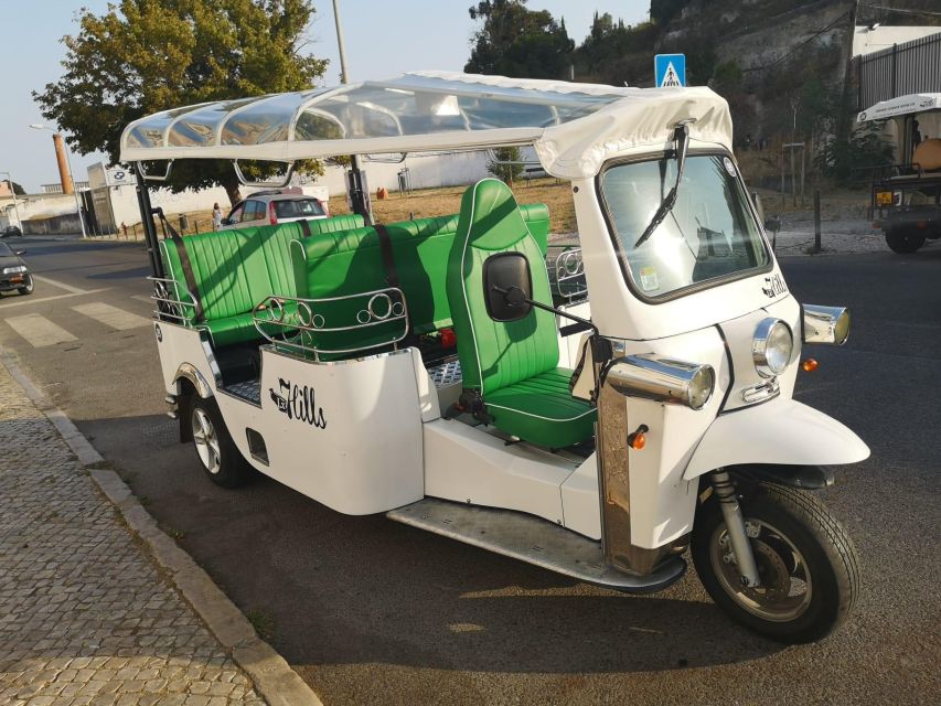 Private tuktuk Tour : unforgettable Old Town Lisbon - Key highlights at a glance