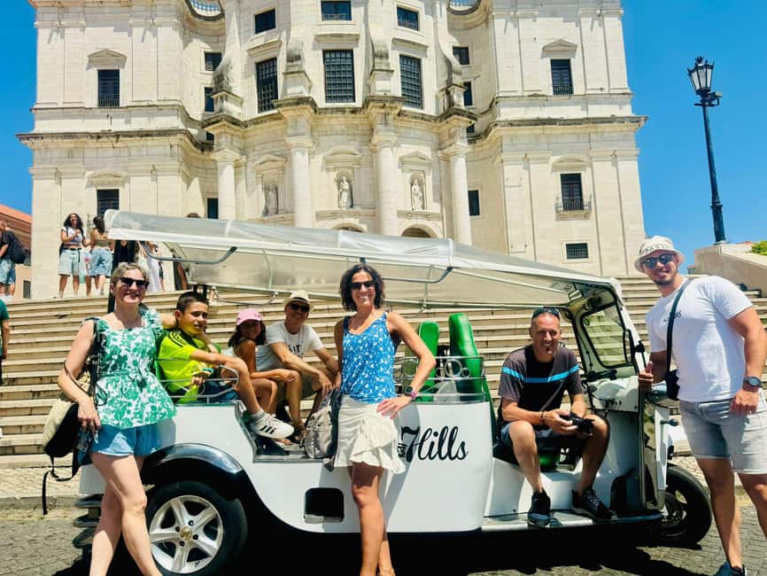 Private tuktuk Tour : unforgettable Old Town Lisbon - Lisbon Cathedral: Photo Stop Plus a Short Visit