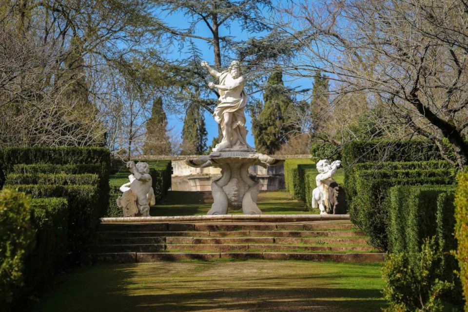 Queluz: National Palace and Gardens E-Ticket & Audio Guide - Don Quixote Room: when the palace starts telling you fun stuff