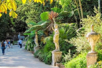 Quinta da Regaleira Skip the Line Tickets with Host - Skip-the-line tickets: what you actually get with the host